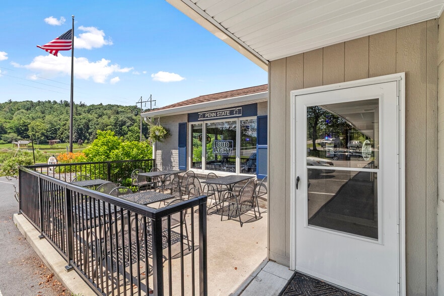 More Photos Of 1535 Port Matilda Hwy, Philipsburg Hotel For Sale