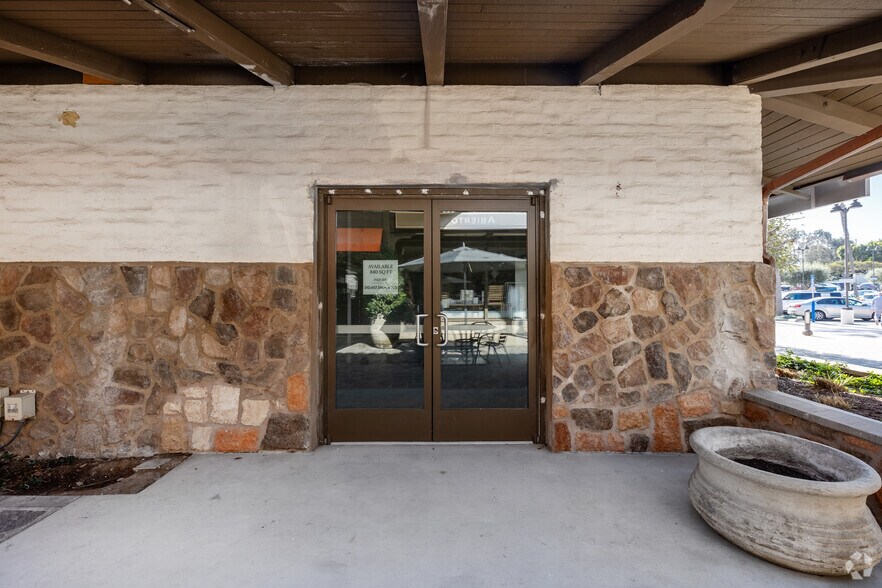 More Photos Of 29169-29211 Heathercliff Rd, Malibu Unknown For Lease