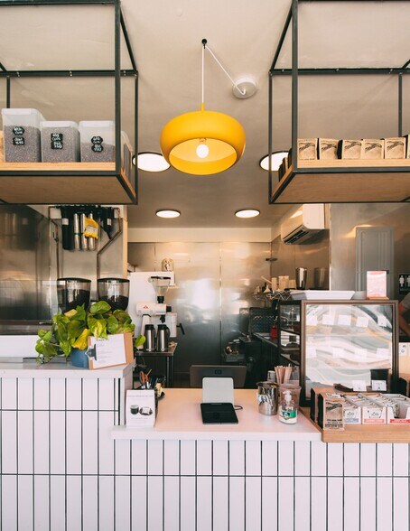 More Photos Of 1236 Park St, Alameda Storefront Retail Residential For Sale