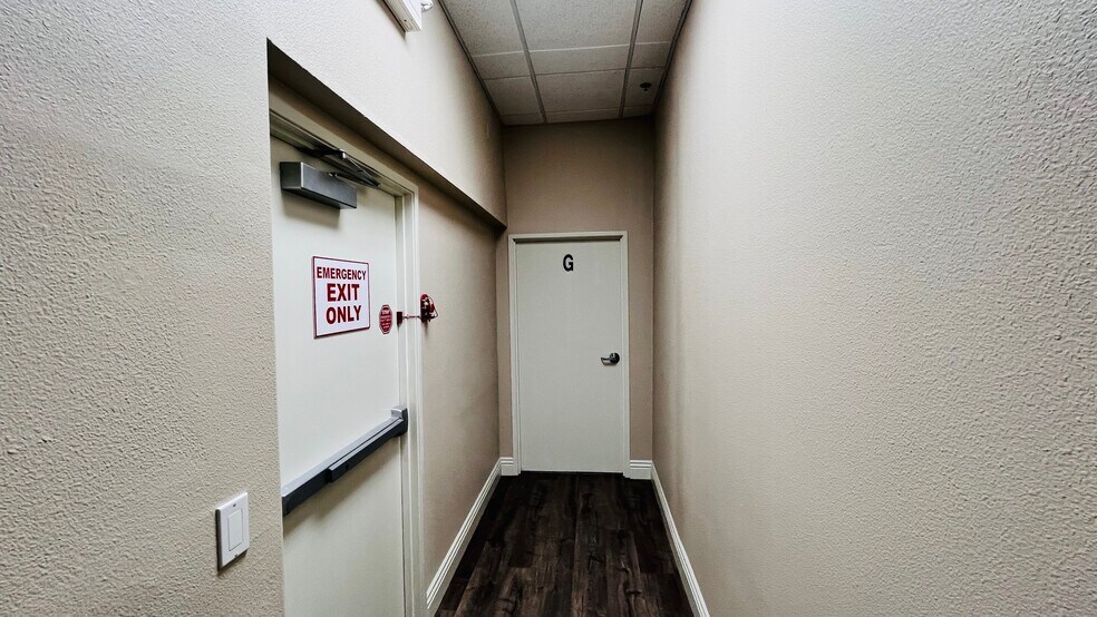 More Photos Of 15447 Anacapa Rd, Victorville Loft Creative Space For Sale