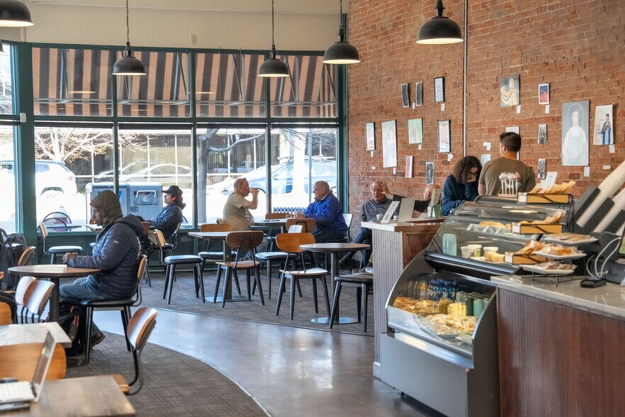 More Photos Of 400 Main St, Longmont Restaurant For Sale