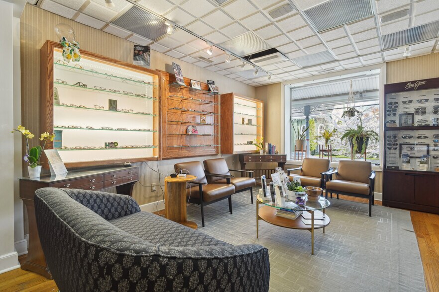 More Photos Of 393 Millburn Ave, Millburn Office Residential For Lease