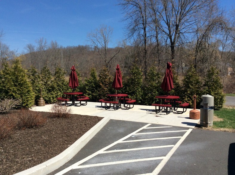 More Photos Of 44 Shelter Rock Rd, Danbury Unknown For Lease