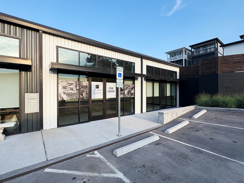 More Photos Of 609 Merritt Ave, Nashville Freestanding For Lease