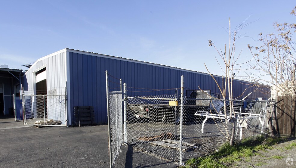 More Photos Of , Dixon Industrial For Sale