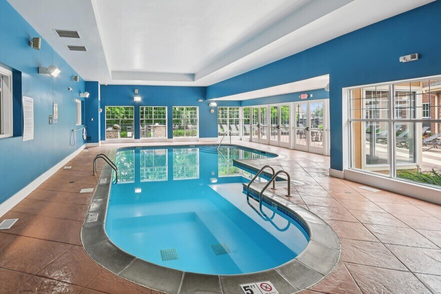 More Photos Of 10225 City Walk Dr, Woodbury Apartments For Sale