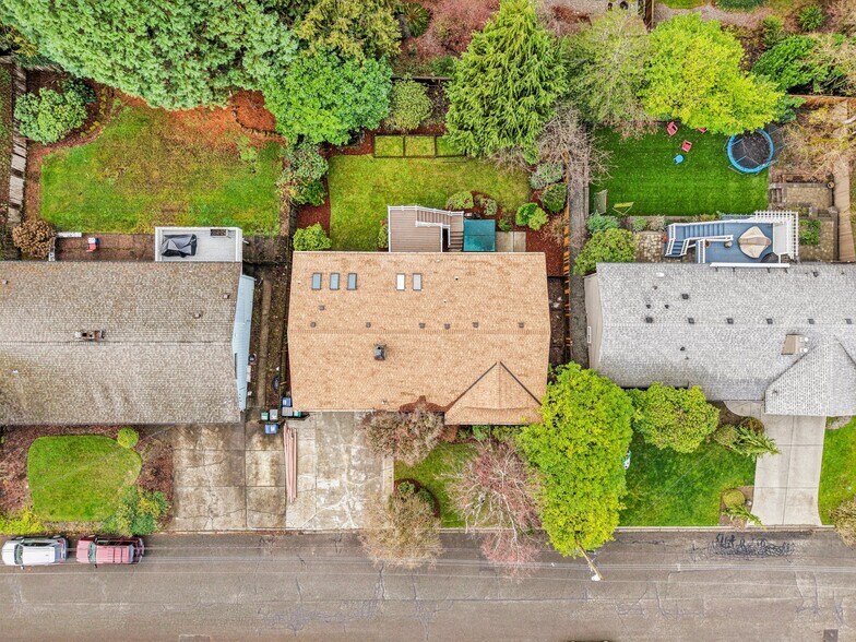 More Photos Of 5733 155th Ave NE, Redmond Apartments For Sale