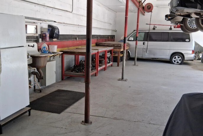 More Photos Of 600 24th St S, Saint Petersburg Manufacturing For Lease