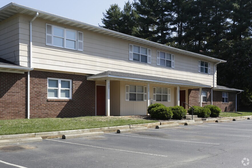 Primary Photo Of 30 Allen Ave, Asheville Apartments For Sale