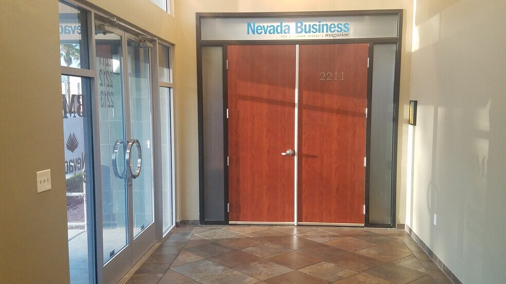 More Photos Of 375 N Stephanie St, Henderson Office For Lease