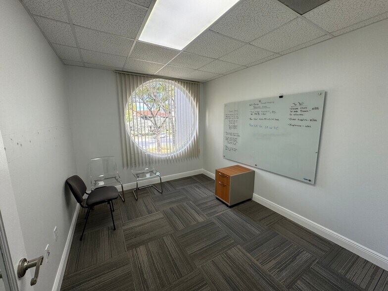 More Photos Of 7000 SW 97th Ave, Miami Office For Sale