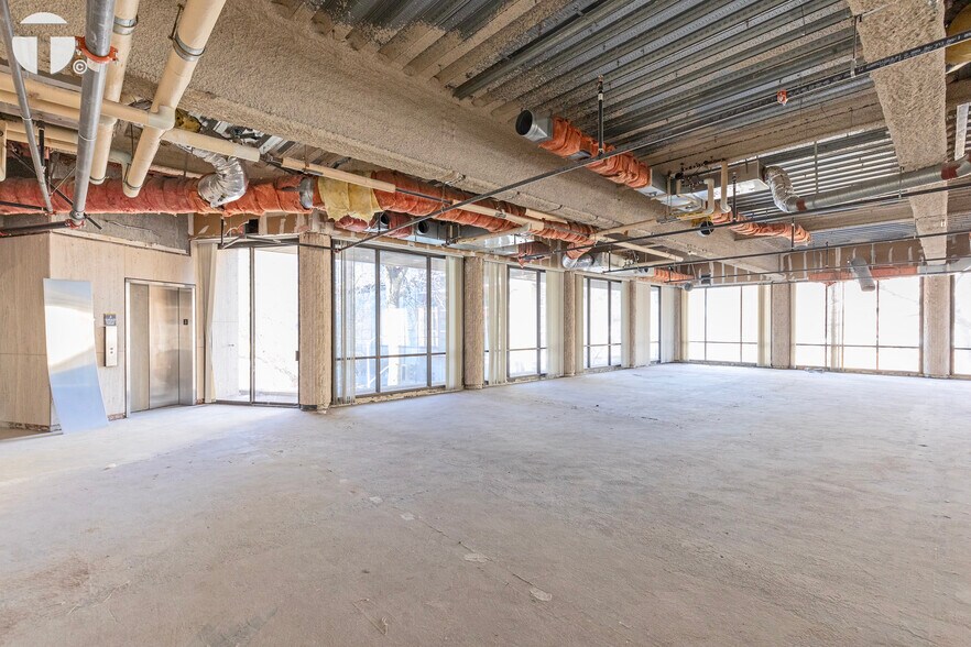 More Photos Of 700 L St, Sacramento Office For Sale