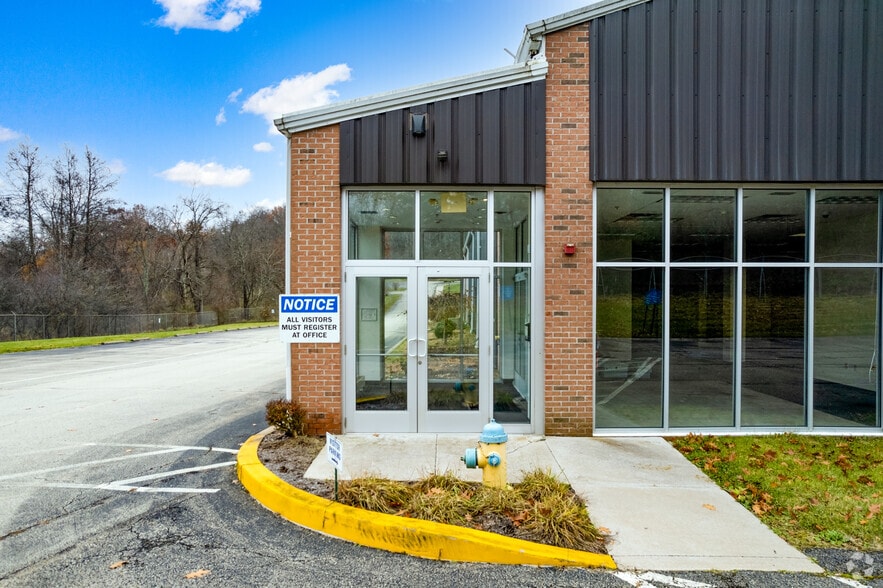 More Photos Of 841 Old Frankstown Rd, Monroeville Warehouse For Sale