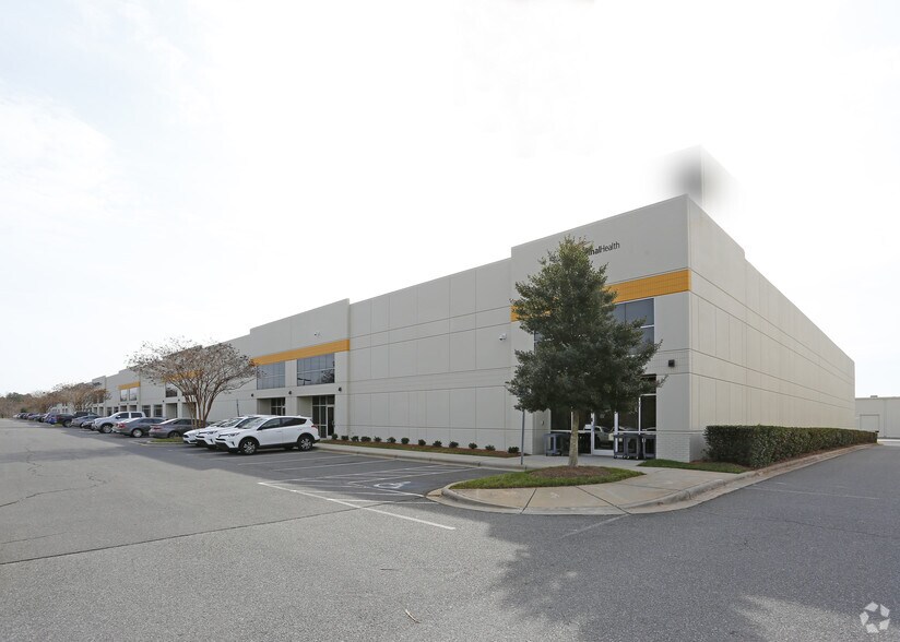 More Photos Of 3845 Shopton Rd, Charlotte Light Distribution For Lease