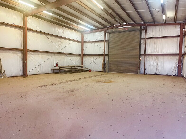 More Photos Of 2625 Co 180 rd, Garden City Manufacturing For Sale