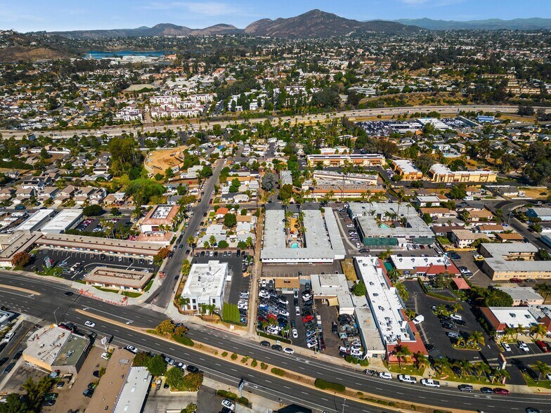 More Photos Of 7480 El Cajon Blvd, La Mesa Auto Dealership For Sale