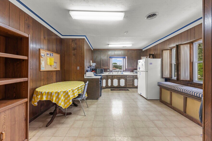 More Photos Of 16214 S Lincoln Hwy, Plainfield Office For Sale