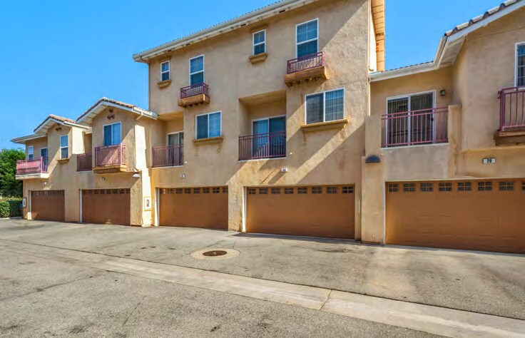 More Photos Of 703 Allegheny Ave, Beaumont Apartments For Sale