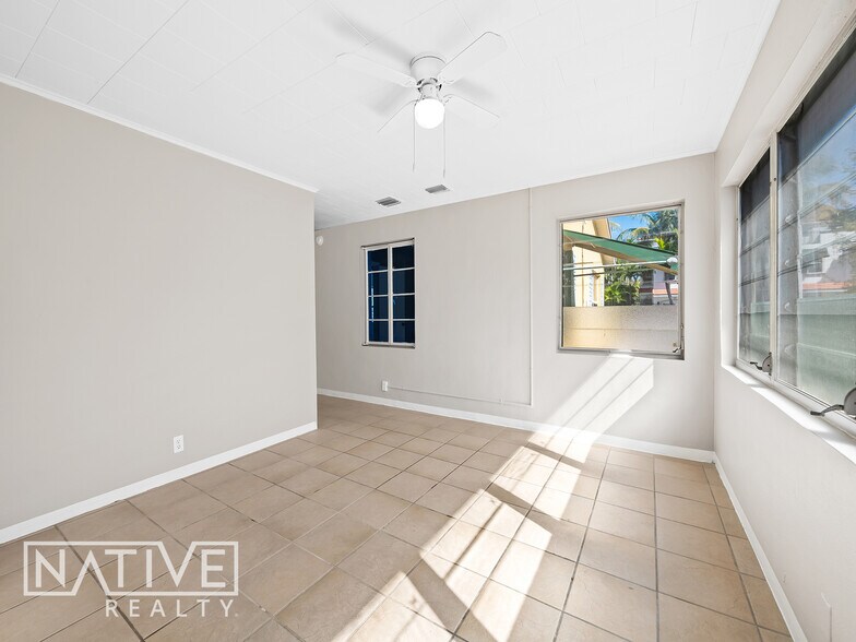 More Photos Of 731-733 NE 7th Ave, Fort Lauderdale Apartments For Sale