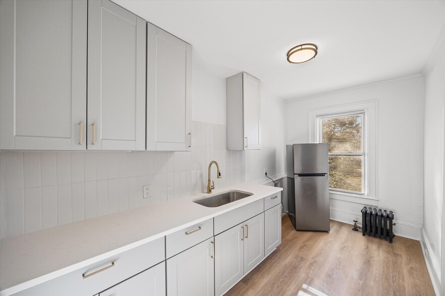 More Photos Of 49 Corban Ave SW, Concord Apartments For Sale