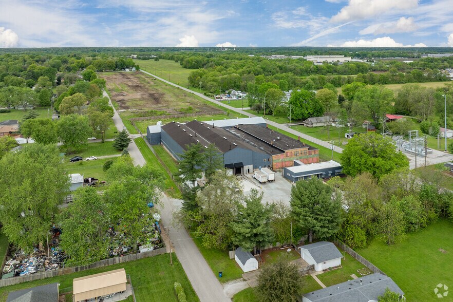 More Photos Of 4530 N 25th St, Terre Haute Warehouse For Lease