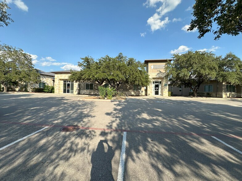 More Photos Of 5000 Schertz Pky, Schertz Medical For Lease