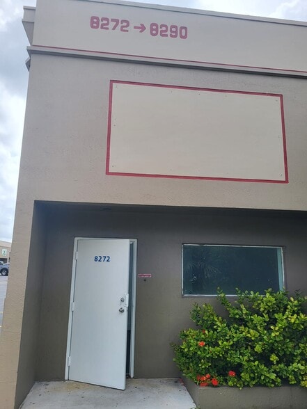 More Photos Of 8238-8270 NW South River Dr, Miami Industrial For Lease