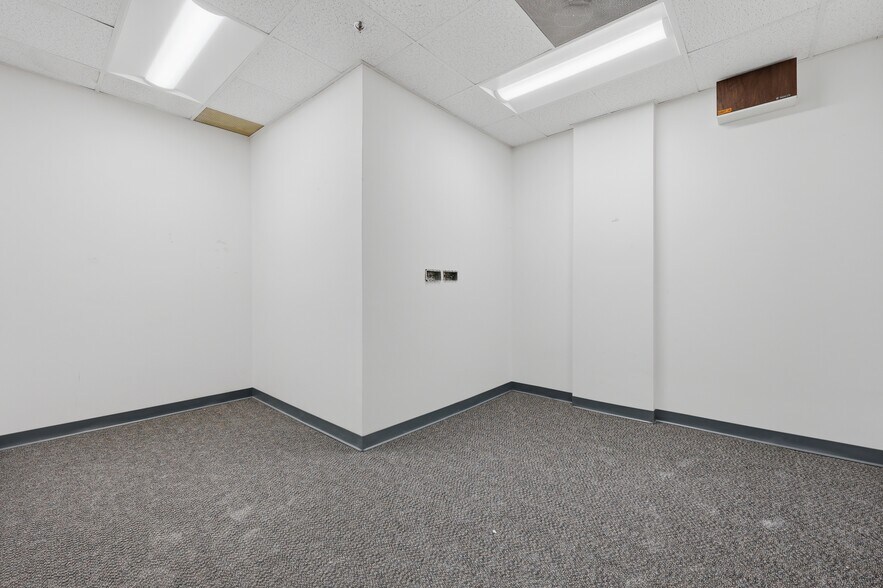 More Photos Of 5 Federal St, Danvers Medical For Lease