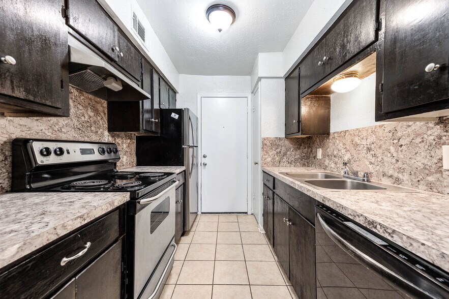More Photos Of , Alvin Multifamily For Sale