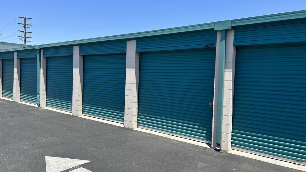 More Photos Of 12250 Ridgecrest Rd, Victorville Self Storage For Sale