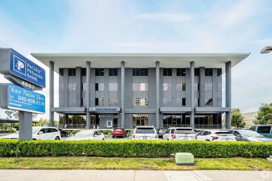 More Photos Of 4667 MacArthur Blvd, Newport Beach Office For Lease