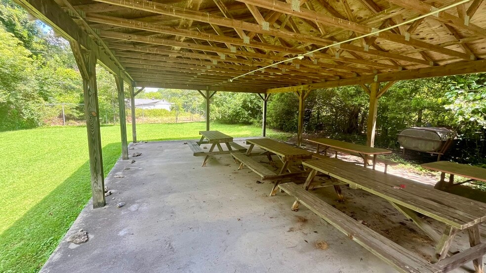 More Photos Of 529 Alexander Ave, Henderson Religious Facility For Sale