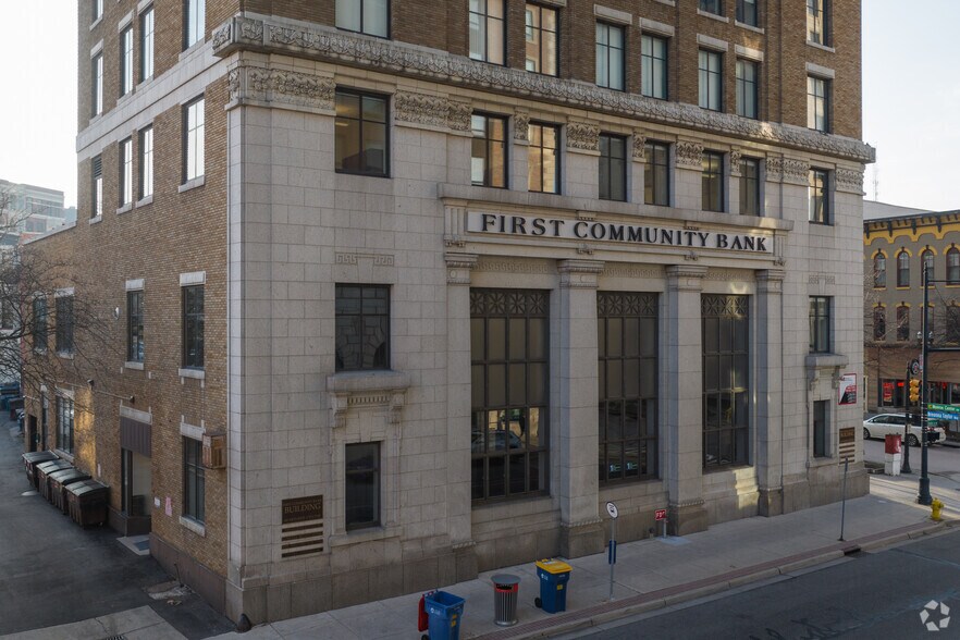 Primary Photo Of 60 Monroe Center NW, Grand Rapids Office Residential For Sale