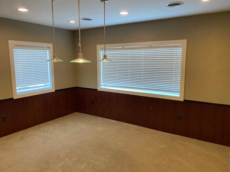 More Photos Of 2101 Mount Read Blvd, Rochester Warehouse For Sale