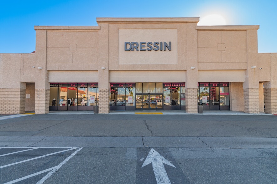 Primary Photo Of 2450 E Chapman Ave, Fullerton Department Store For Lease