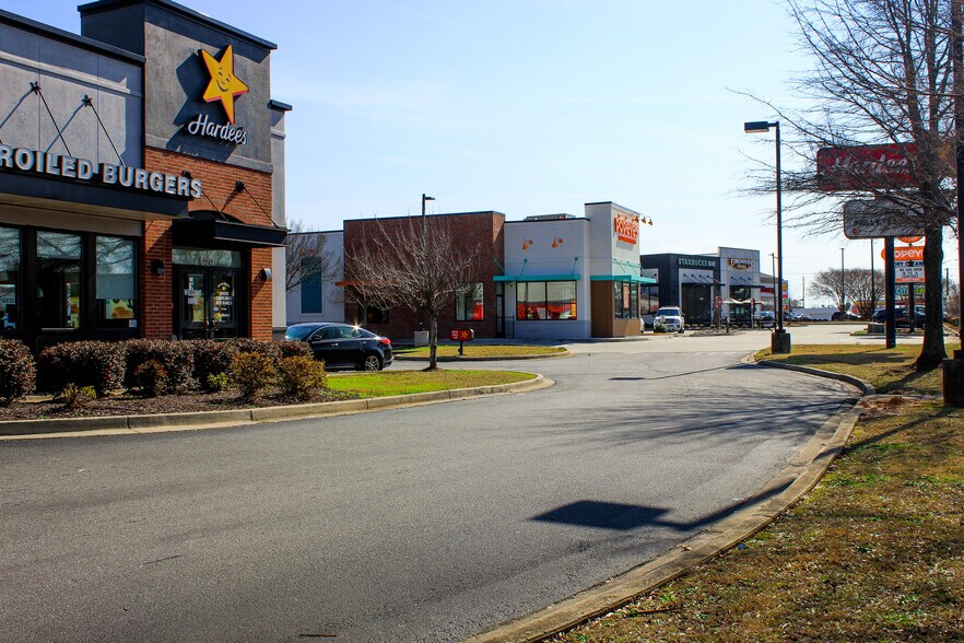 More Photos Of 1210 Wilson Rd, Newberry Unknown For Lease