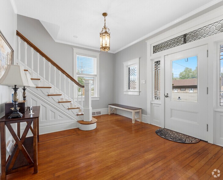 More Photos Of 65 N Gallatin Ave, Uniontown Funeral Home For Sale