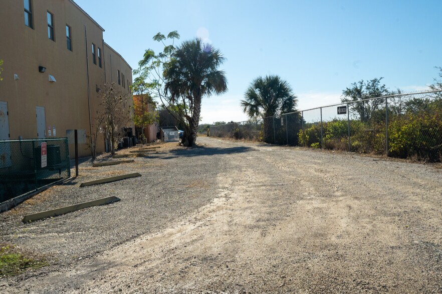 More Photos Of 2303 N Ponce de Leon Blvd, Saint Augustine Unknown For Lease