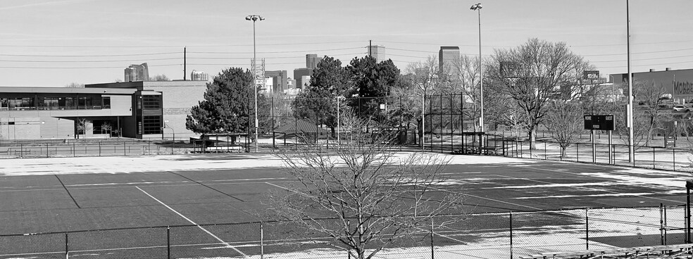 More Photos Of 1254-1256 W Cedar Ave, Denver Showroom For Sale