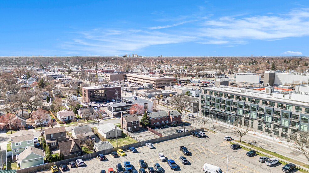 More Photos Of 795 S Adams Rd, Birmingham Apartments For Sale
