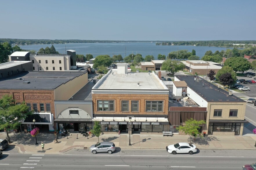 More Photos Of 117 N Mitchell St, Cadillac Medical For Sale