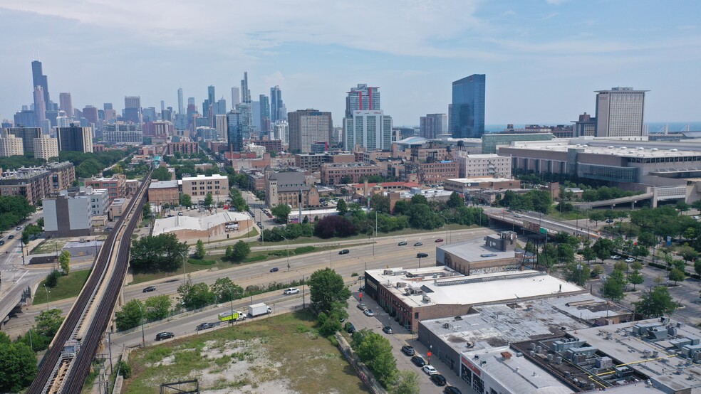 Primary Photo Of 2525 S Wabash Ave, Chicago Industrial For Sale