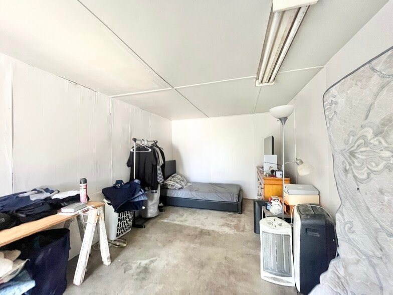 More Photos Of 2513 Connie Dr, Sacramento Office For Sale