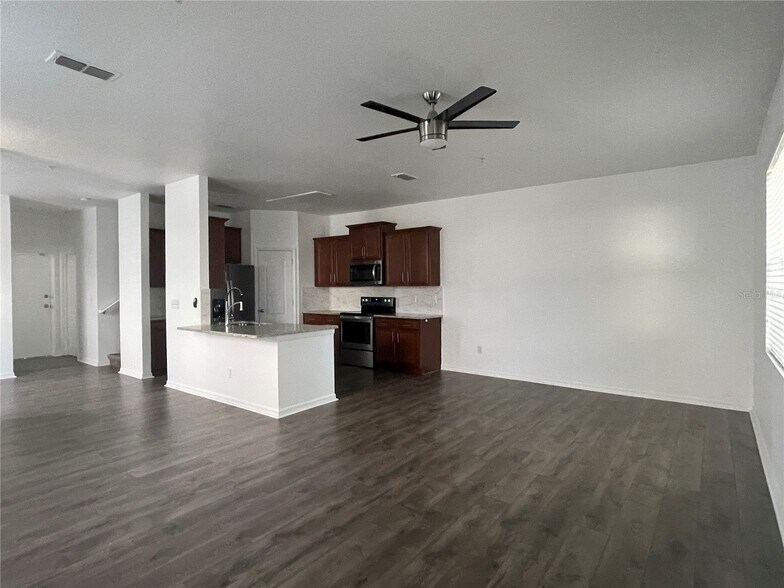 More Photos Of 3408 - 3739 Seneca Club Loop, Orlando Specialty For Sale