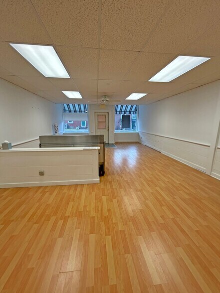 More Photos Of 68-78 Front St, Rollinsford General Retail For Lease