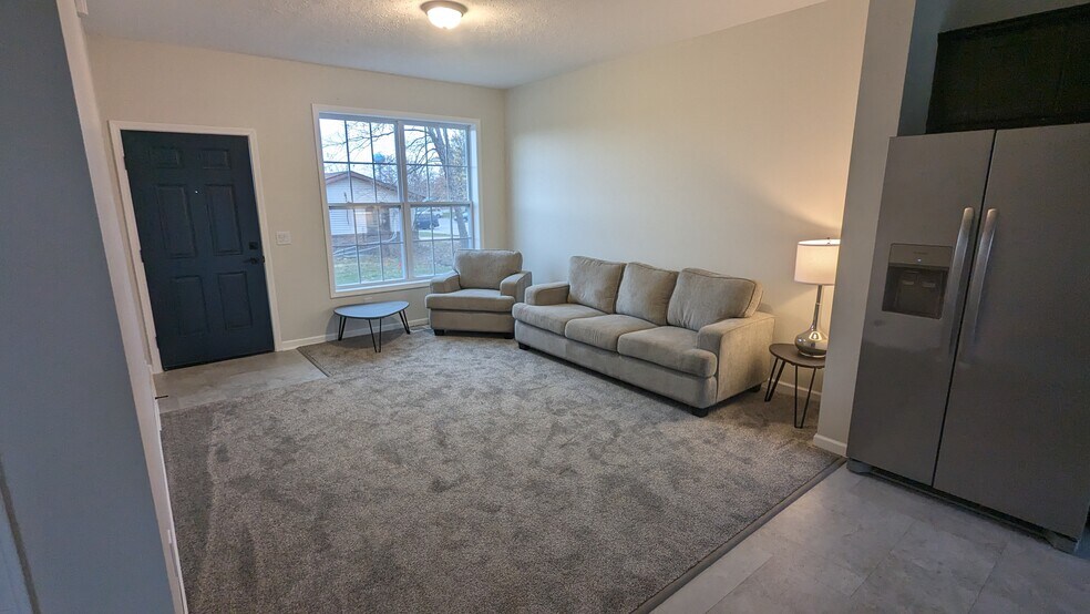 More Photos Of 305 Locust St W, Three Oaks Apartments For Sale