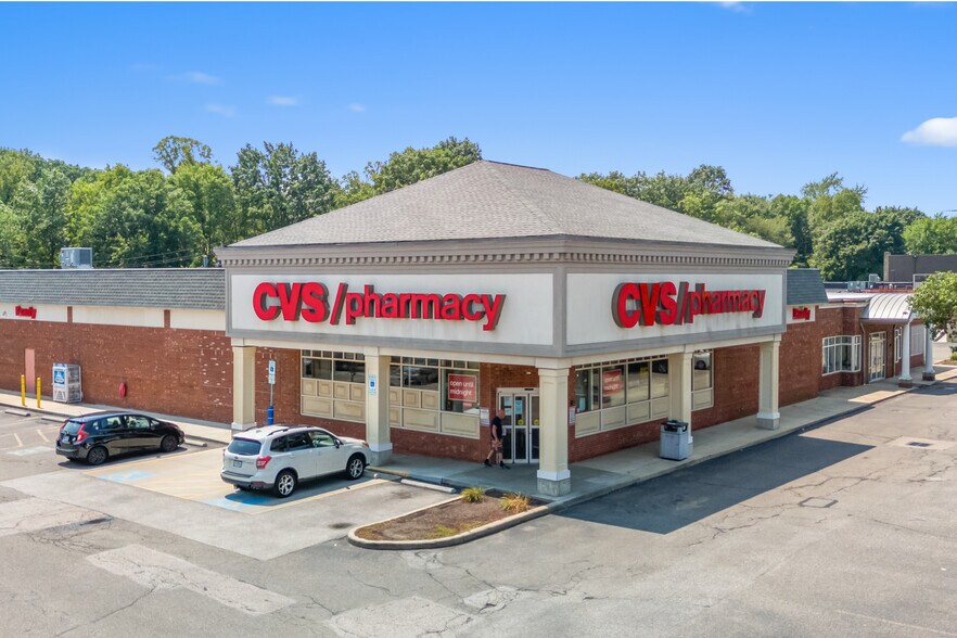 More Photos Of 3352 Kent Rd, Stow Drugstore For Sale