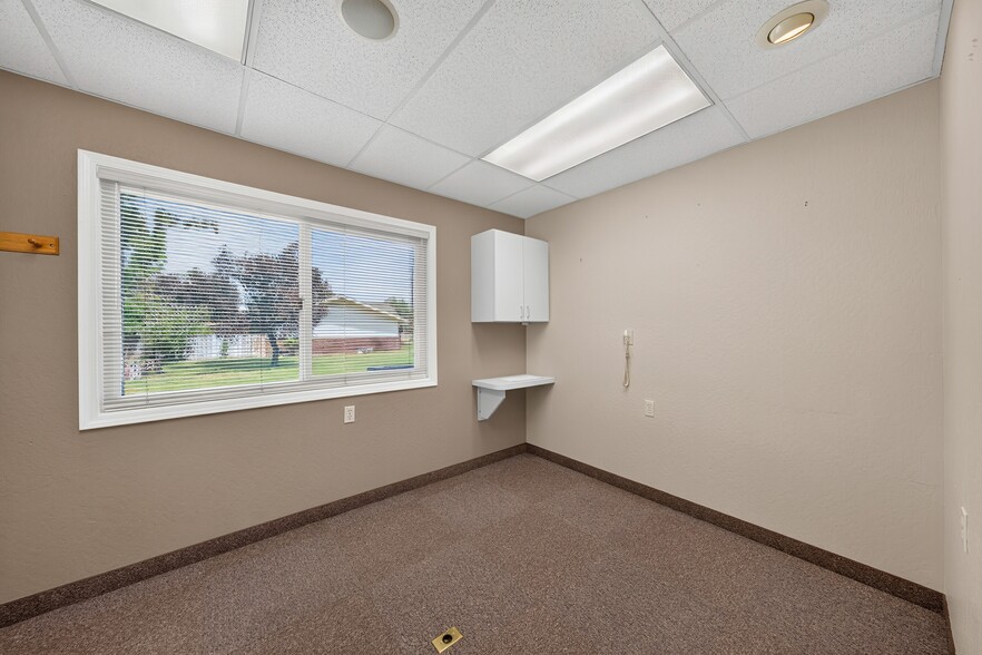 More Photos Of 2225 N McCarran Blvd, Sparks Freestanding For Lease