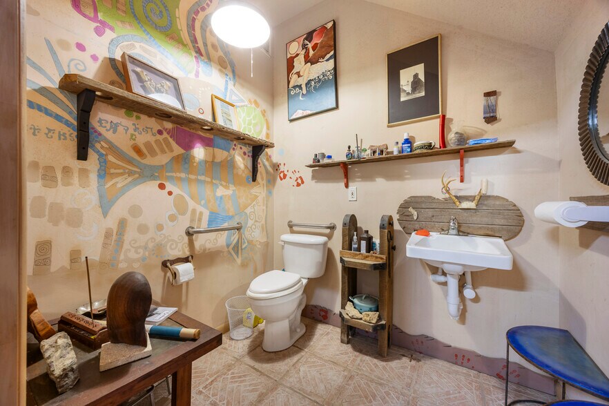 More Photos Of 601 S Ponce de Leon Blvd, Saint Augustine Office Residential For Sale