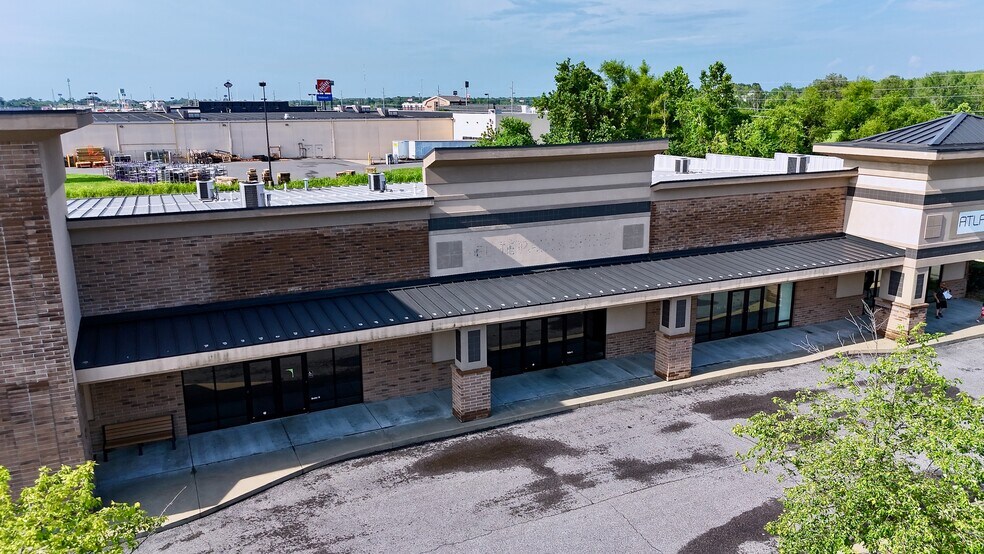Primary Photo Of 4645 Village Square Dr, Paducah Storefront Retail Office For Lease
